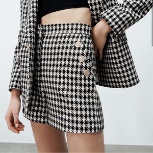Zara Houndstooth Shorts Size S